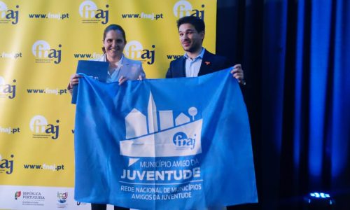 Bandeira mun amigo juventude