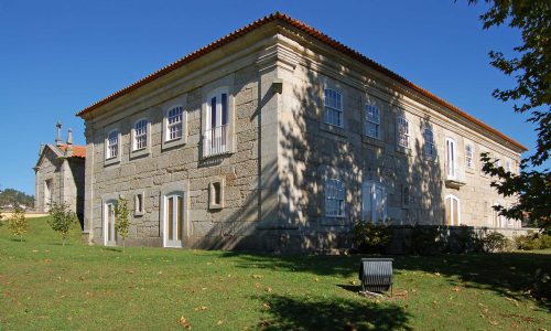Biblioteca-Municipal-de-Celorico-de-Basto-Prof-Doutor-Marcelo-Rebelo-de-Sousa-1