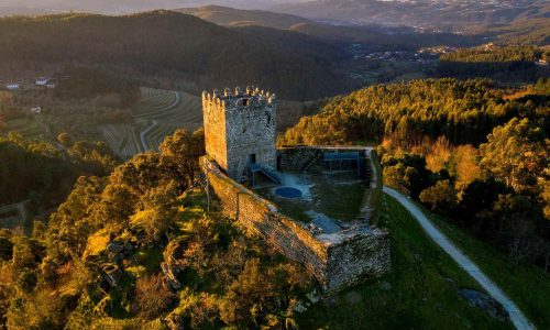 Castelo-de-Arnoia-aerea2.width-1920