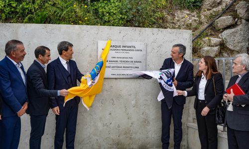 inauguração de parque infantil